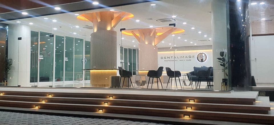 Dental Image Clinic รากเทียม กรุงเทพ รวมทุกวิธีรักษาเลือกใช้ของคุณภาพดีทุกชิ้น