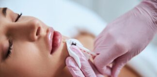 Filler under the chin, Hat Yai