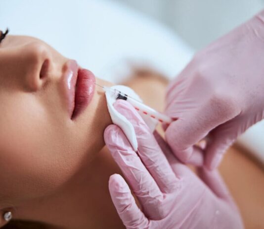 Filler under the chin, Hat Yai