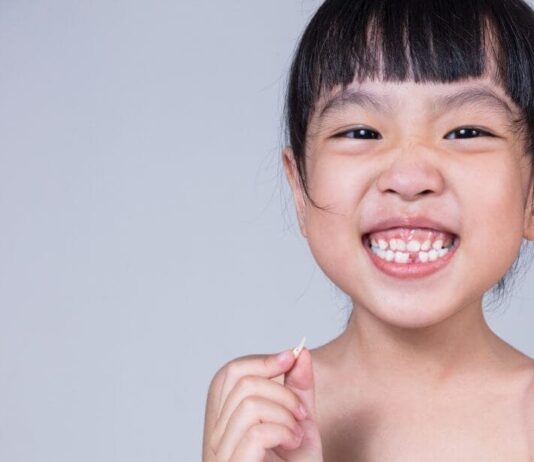 Where is a good place to scrape off tartar for children in Bangkok